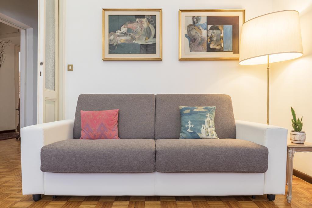Flower'S Market Apartment - Charme Holidays روما المظهر الخارجي الصورة