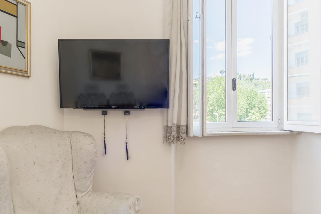 Flower'S Market Apartment - Charme Holidays روما المظهر الخارجي الصورة