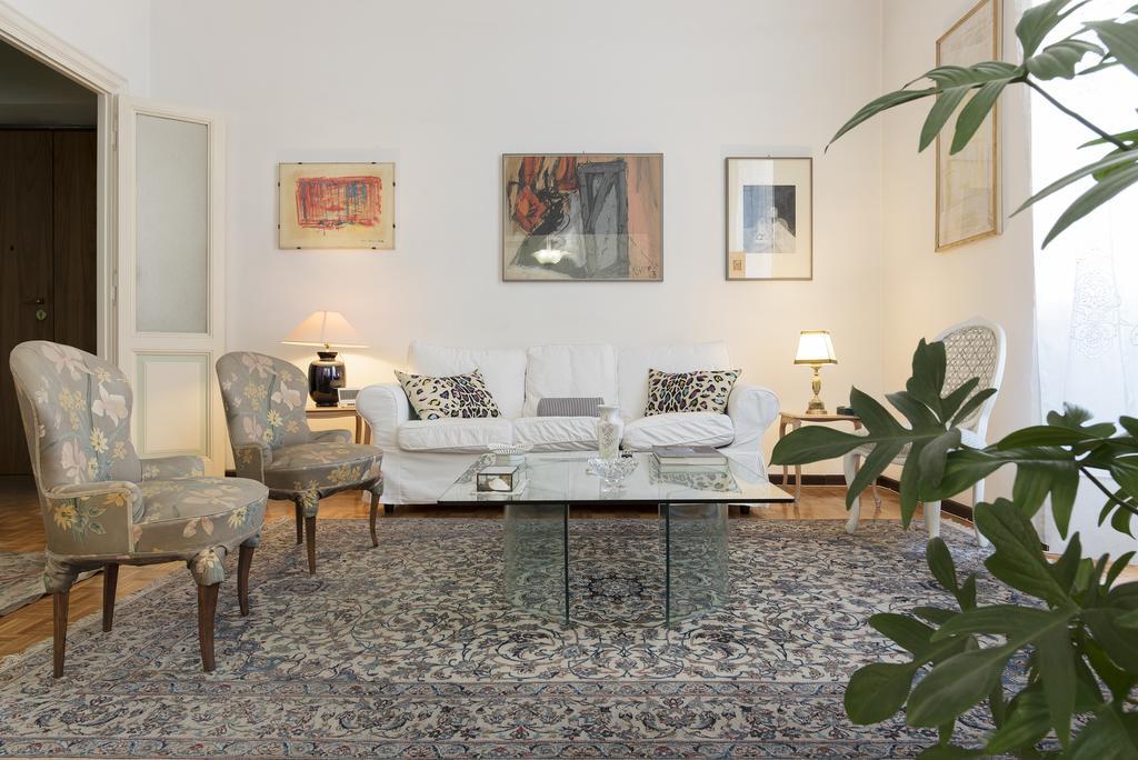 Flower'S Market Apartment - Charme Holidays روما المظهر الخارجي الصورة